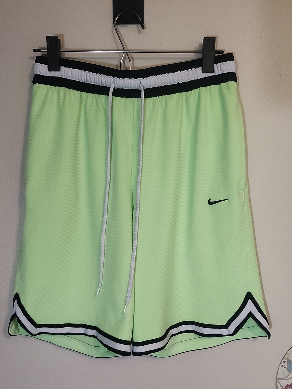 Nike Light Green Athletic Basketball Shorts with Black-White Trim M